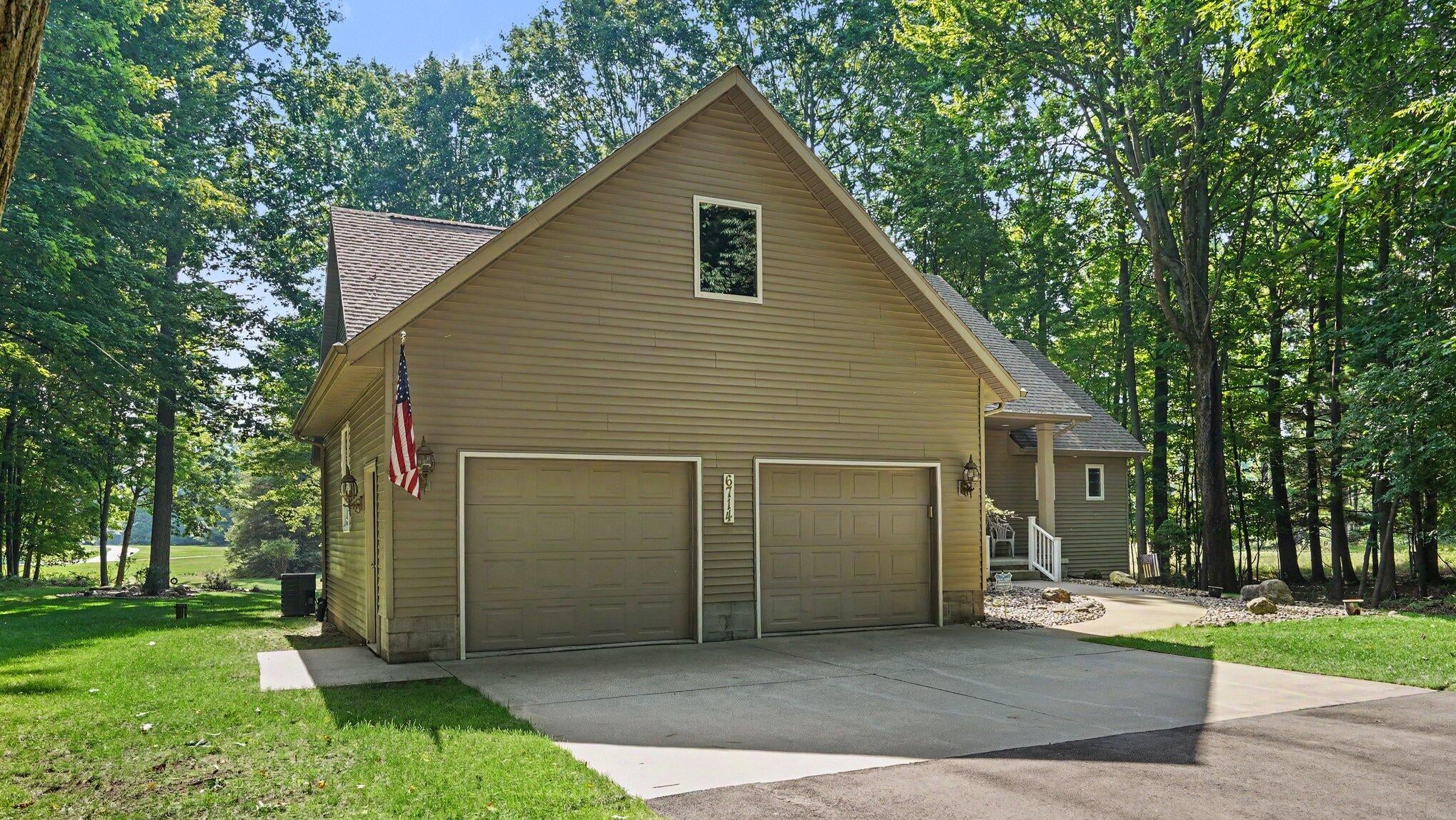 6714 Beechnut Court 204