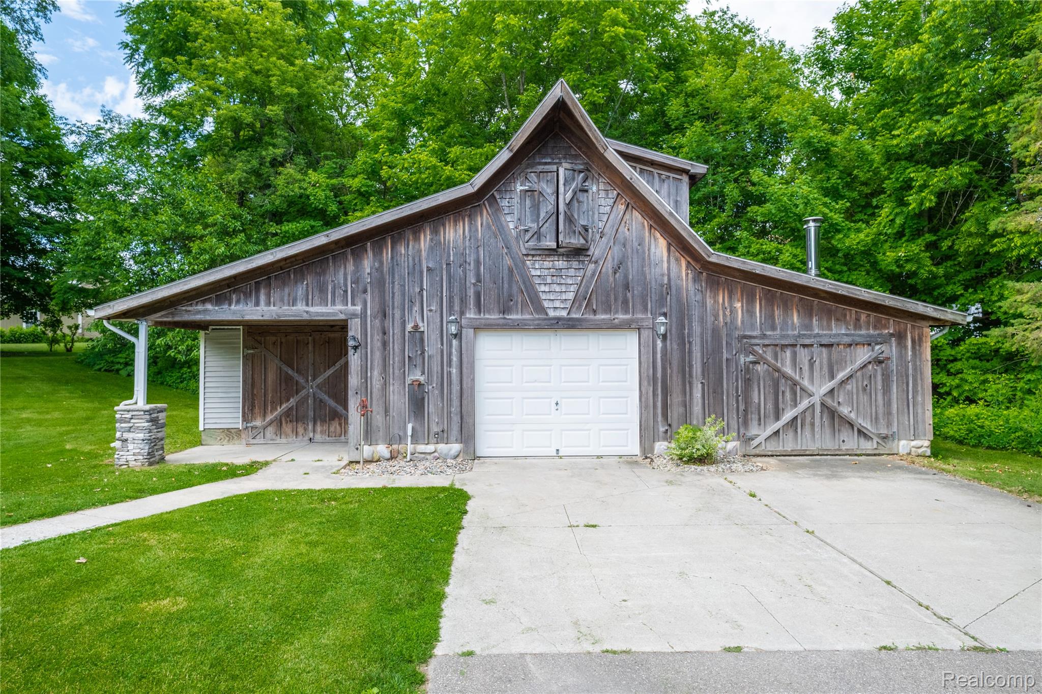 4418 N Gale Road