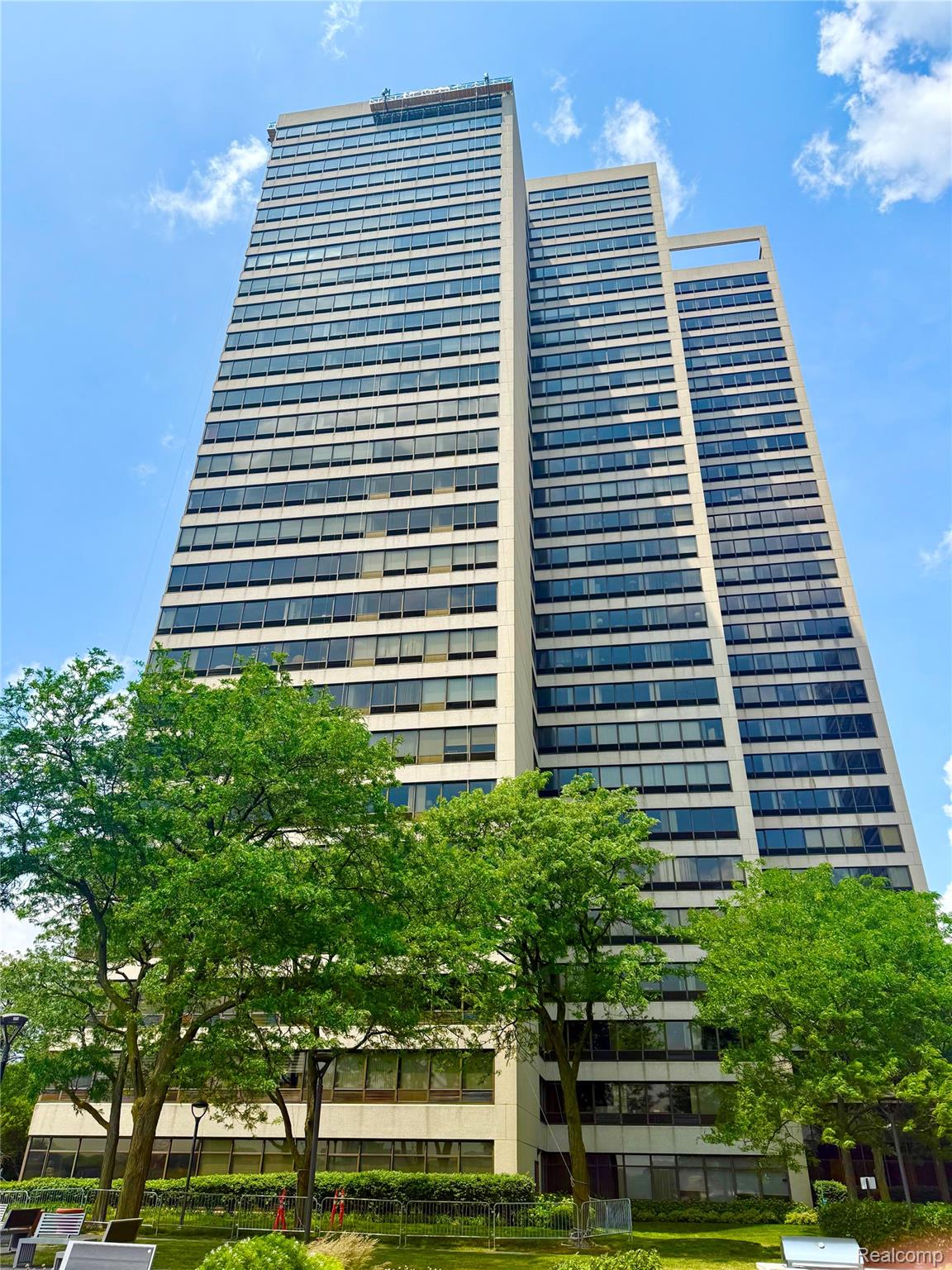 Detroit City, Michigan 48226, United States, 1 Bedroom Bedrooms, ,1 BathroomBathrooms,Residential,Active,189491