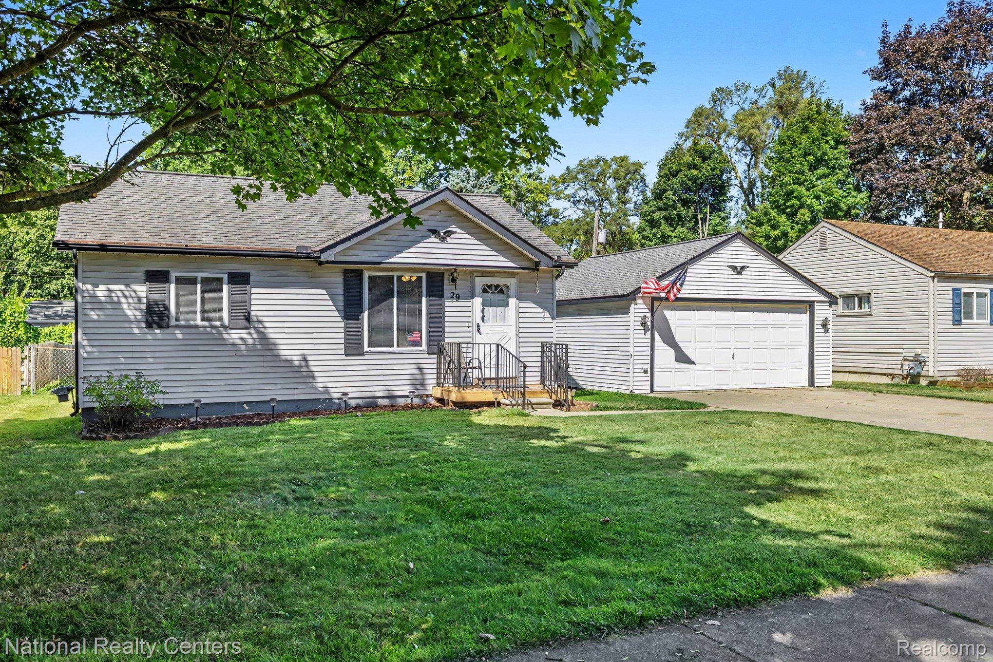 29 Doremus Avenue