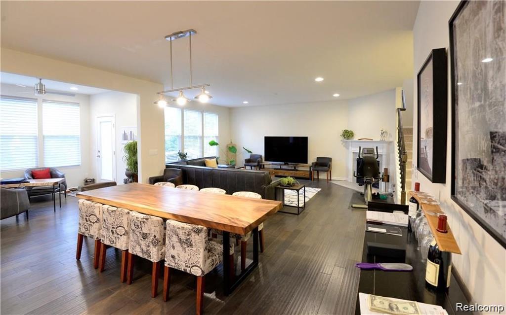 31085 TREMONT Lane