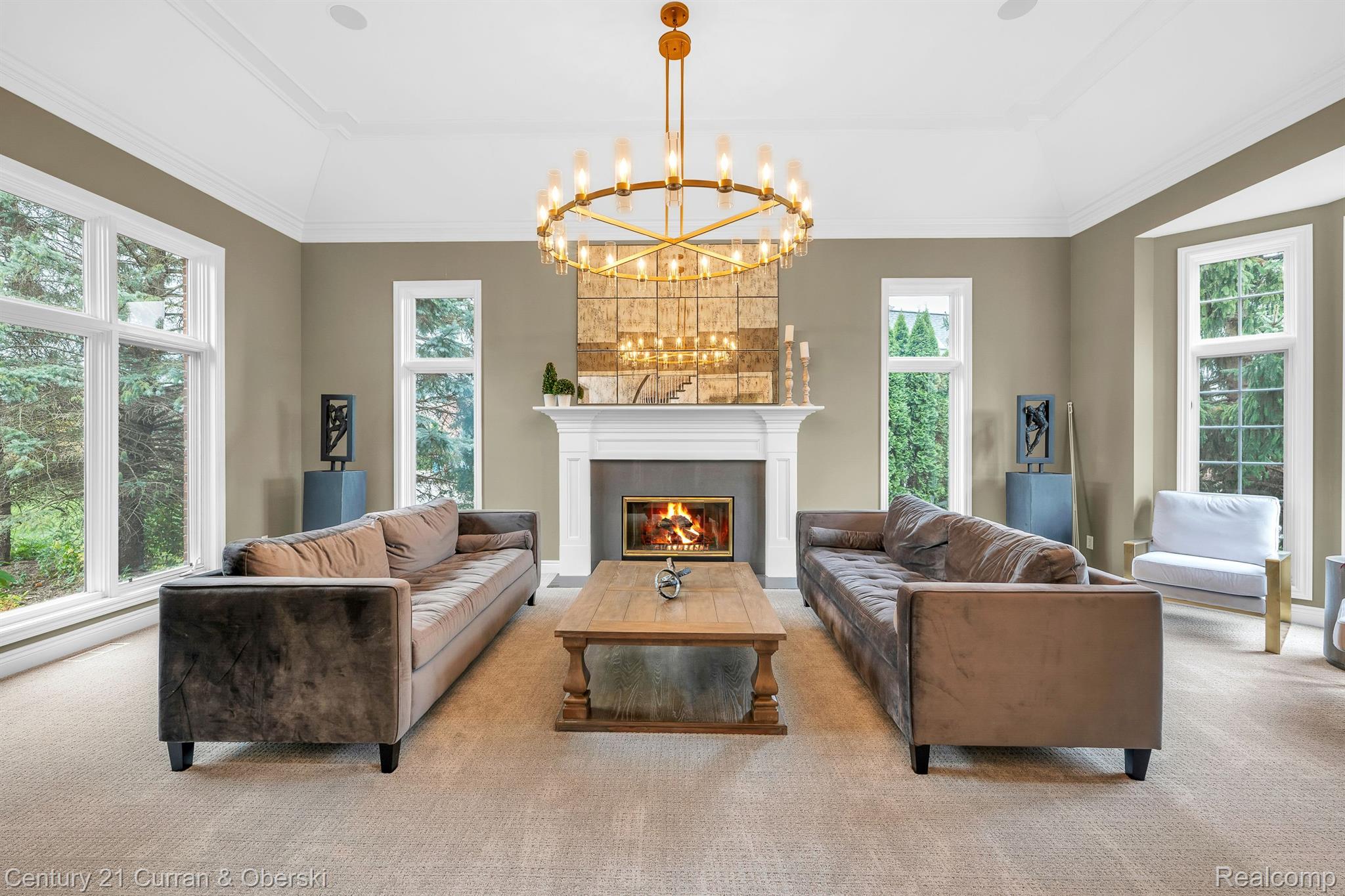 17944 RIDGEVIEW Drive