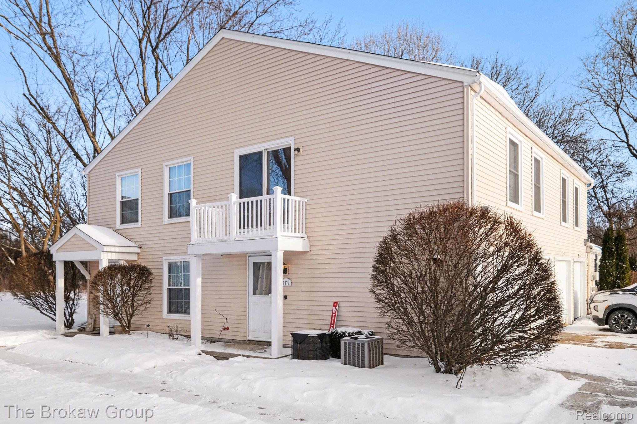 1472 Hunters Ridge Court