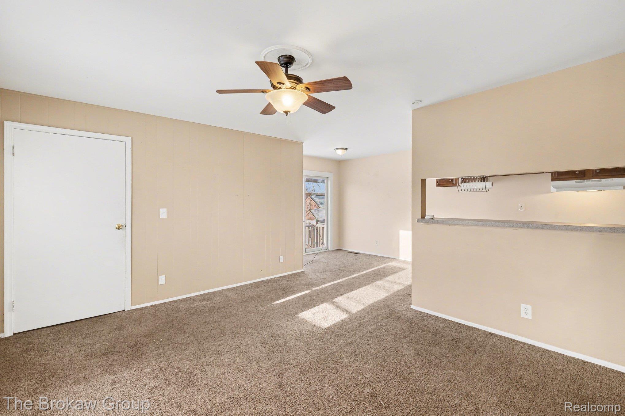 1472 Hunters Ridge Court