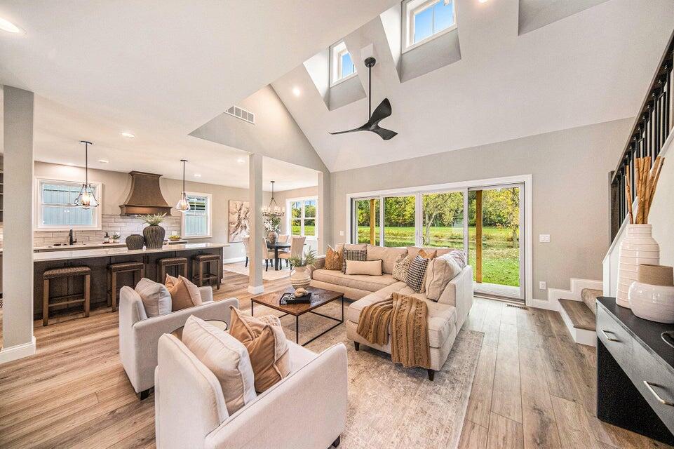 5182 Grande View Lane