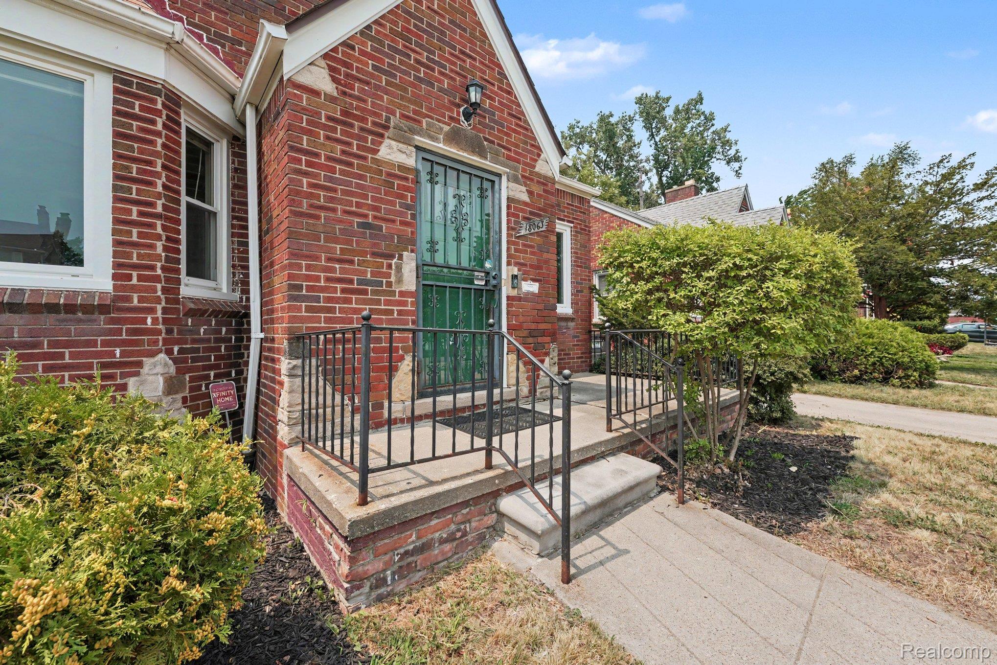 18063 Griggs Street