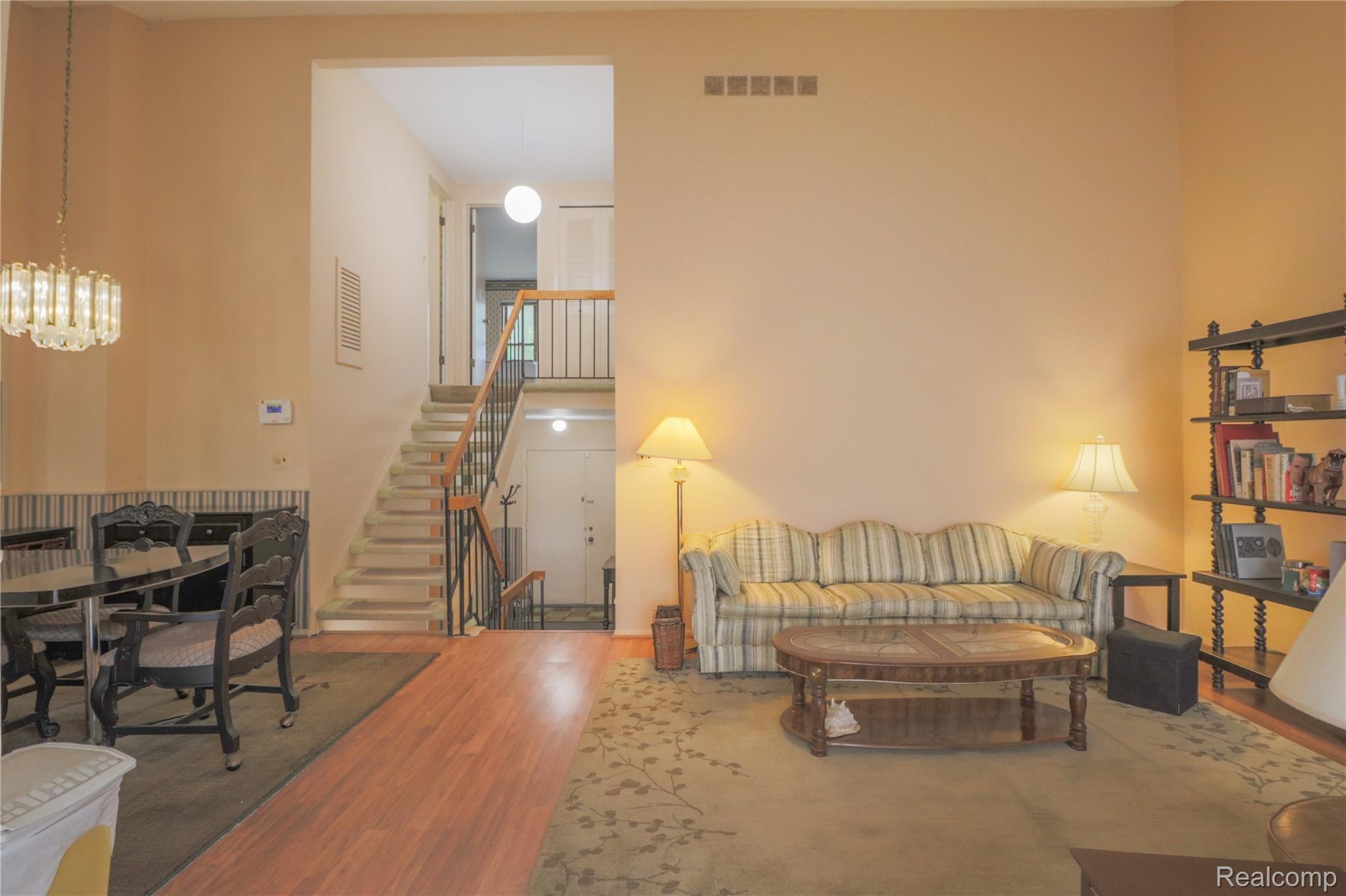 29116 Evergreen Road