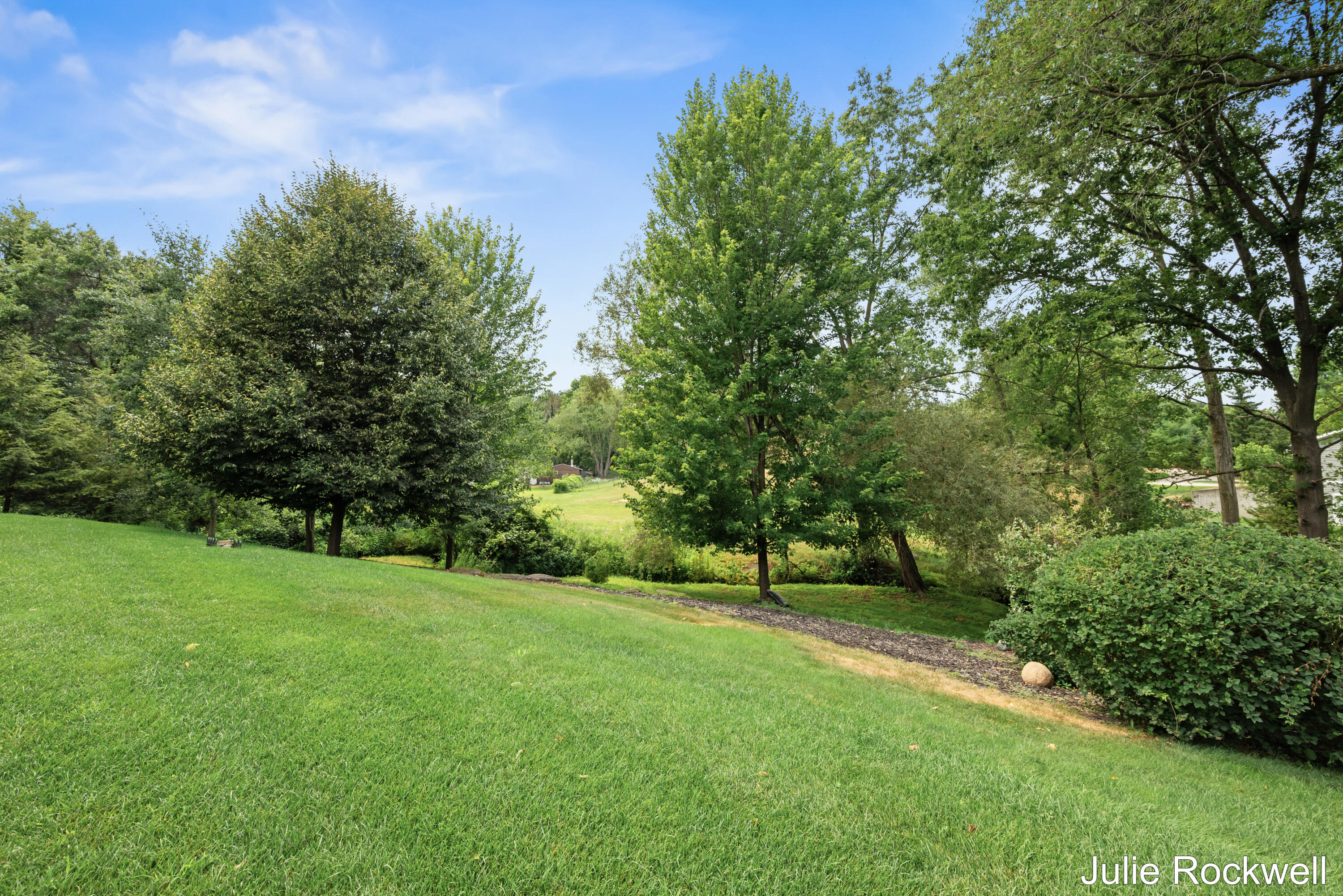 5575 Sanctuary Drive NE