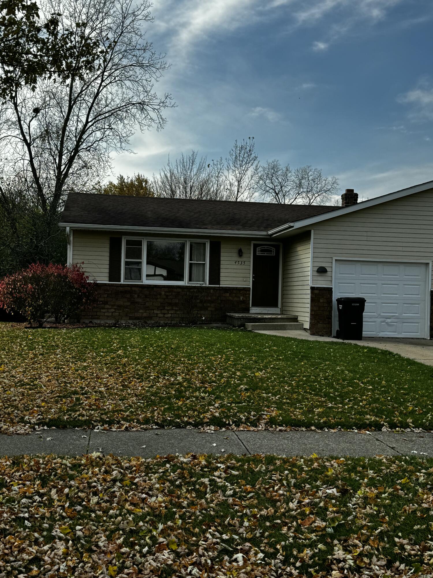 4533 Countrywood Court SE 4535