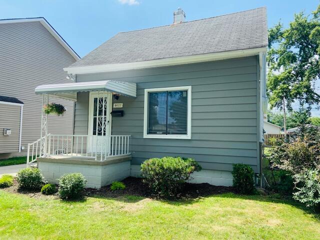 8627 Robindale Avenue