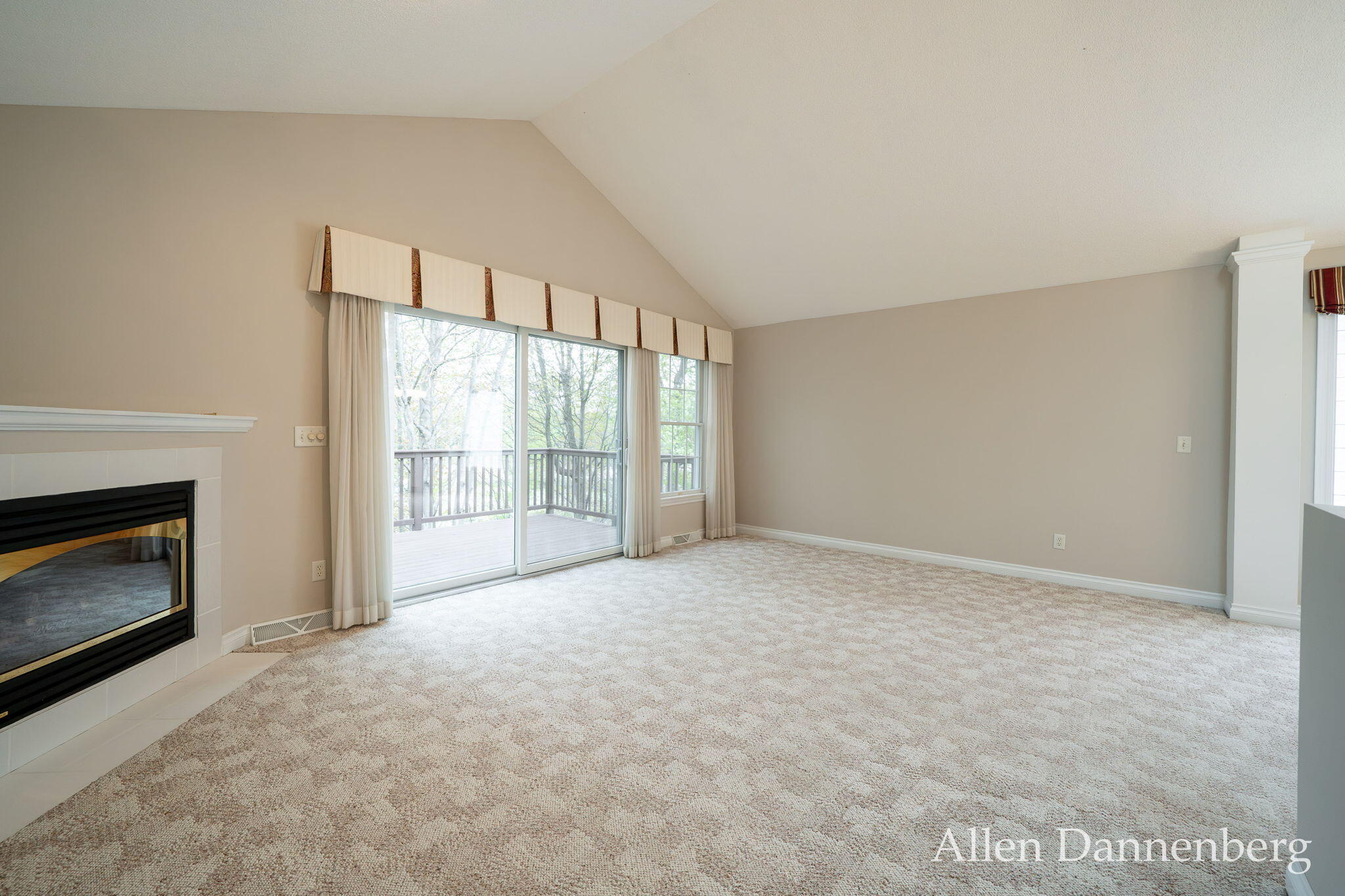 845 Bluff Creek Drive