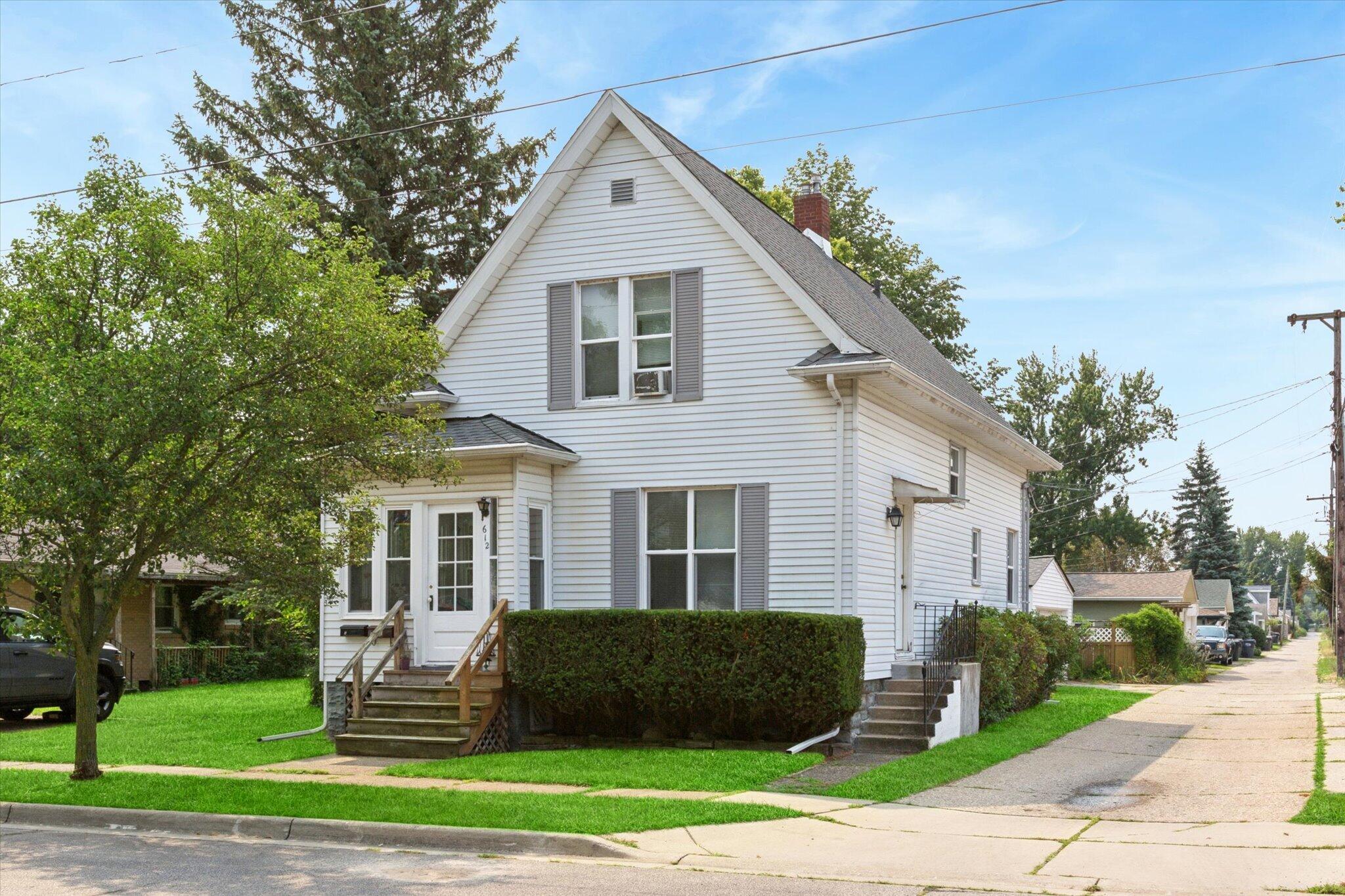 612 Winchester Avenue