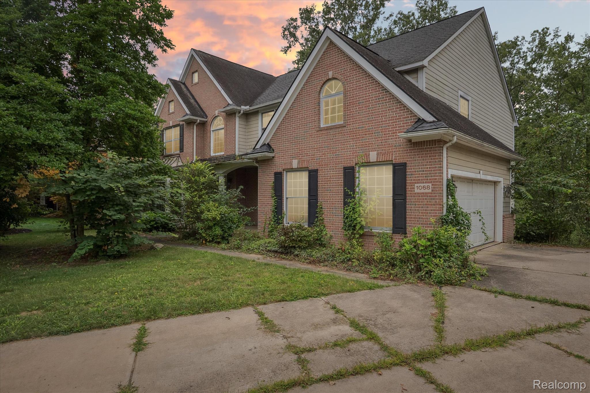 1068 Arboretum Court