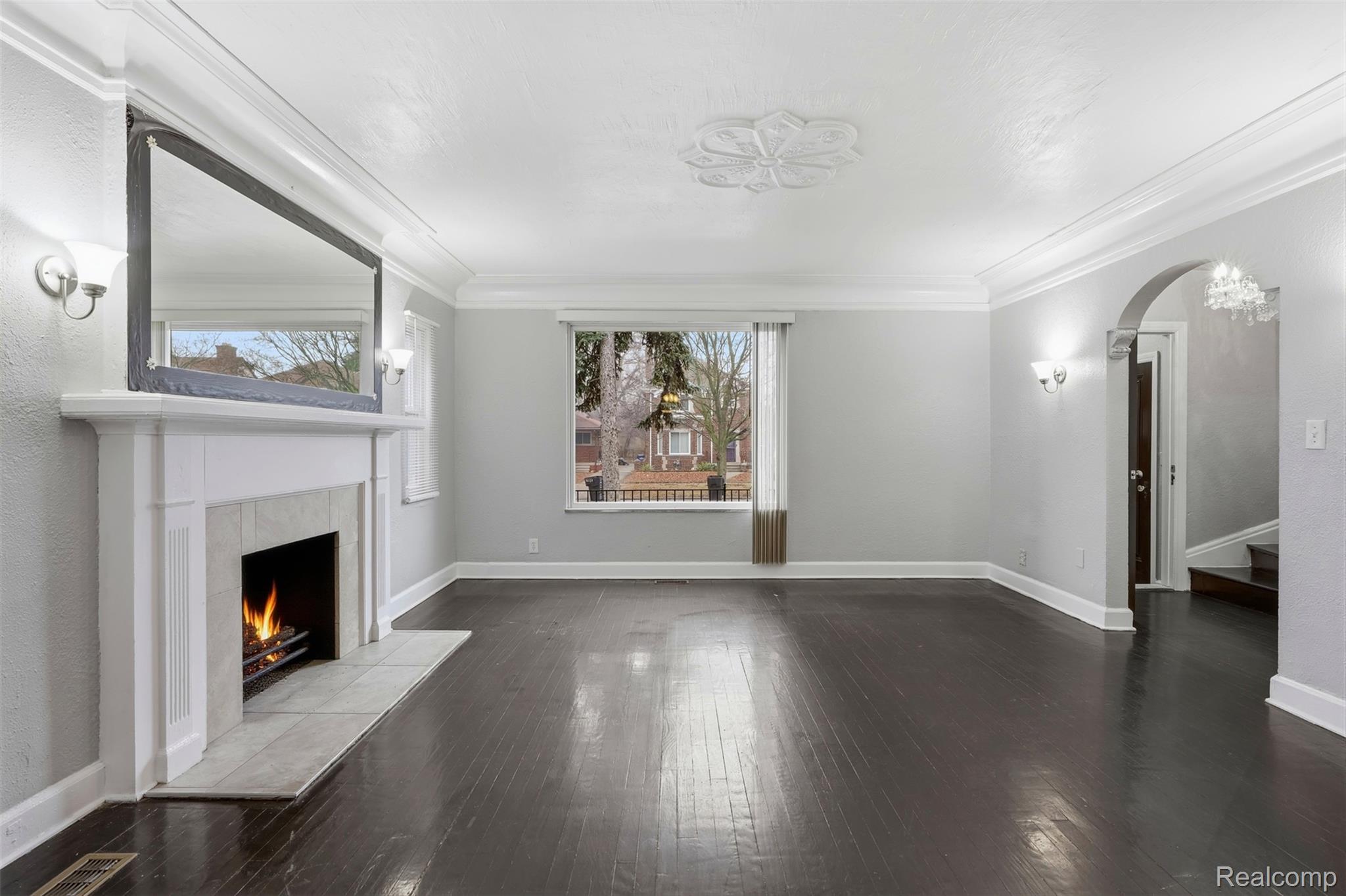 18625 Cherrylawn Street