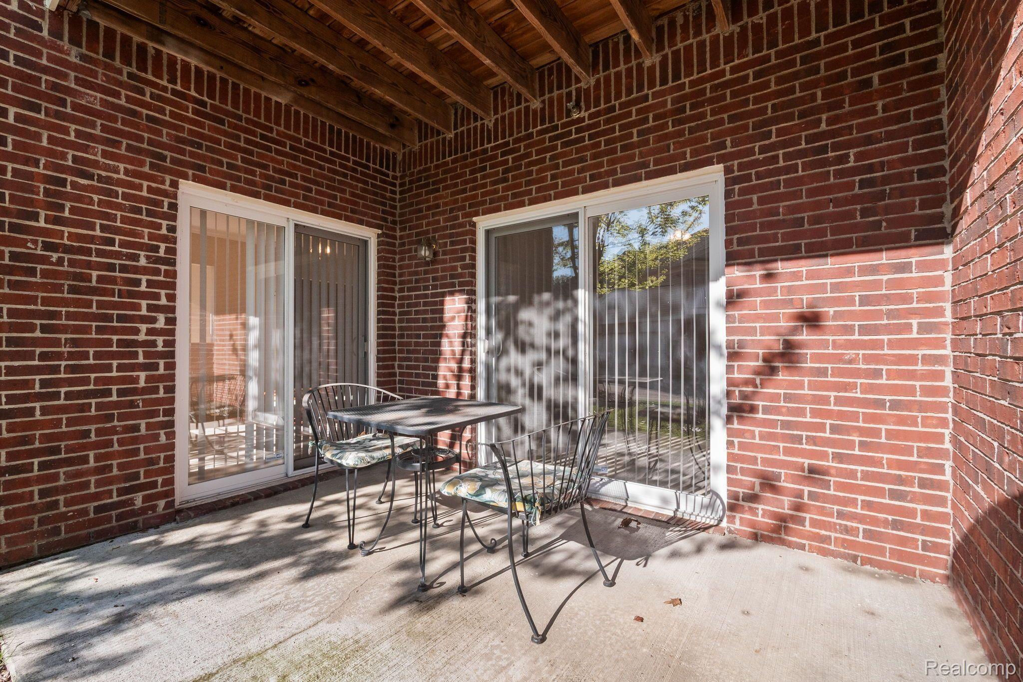 Rochester City, Michigan 48307, United States, 2 Bedrooms Bedrooms, ,2 BathroomsBathrooms,Residential,Active,125830