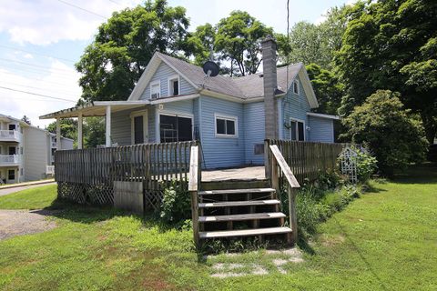 Photo of 406 Spring Street, Three Rivers City, MI 49093 (MLS # 65026002139)