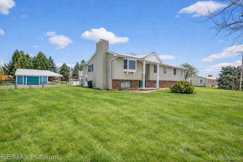 3965 Parsons Road Howell City MI 48855