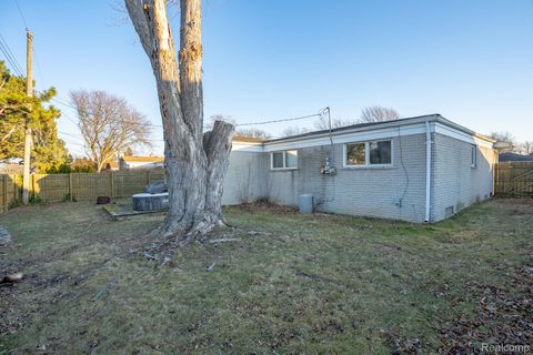 Tiny photo for 13657 Jenny Drive, Warren City, MI 48088 (MLS # 20251062075)