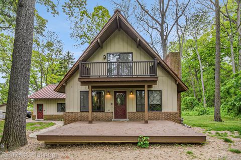 11095 HIBNER ROAD Hartland Township MI 48353