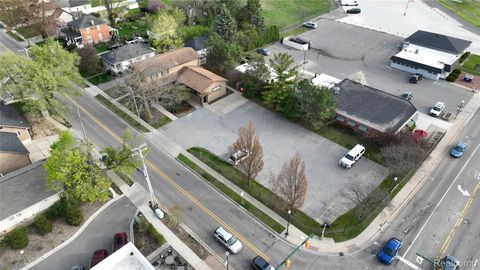 11522 Davis Street Grand Blanc City MI 48439