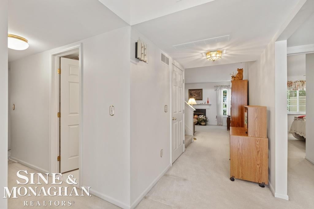 6798 FOX Lane