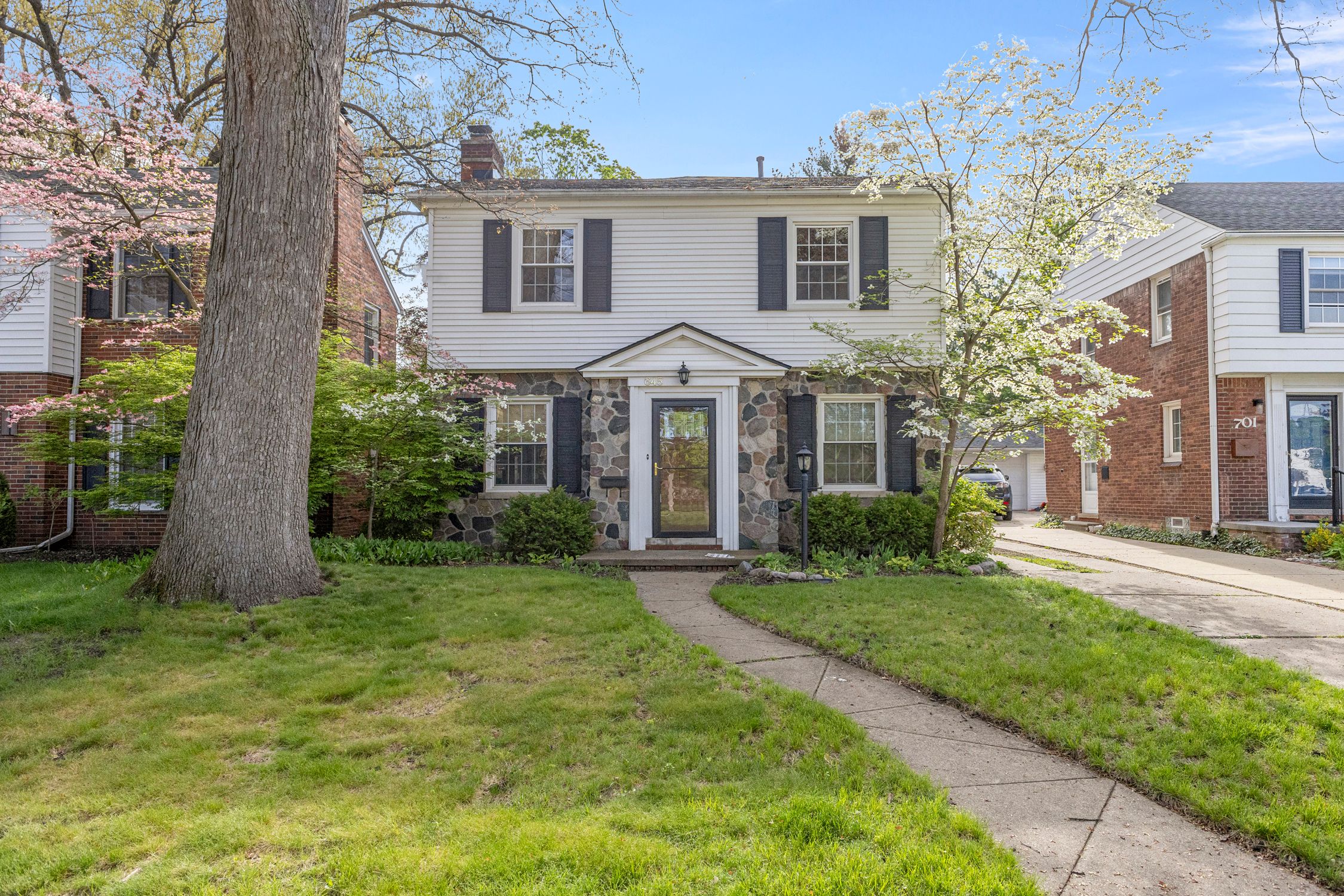 645 ELMWOOD Street