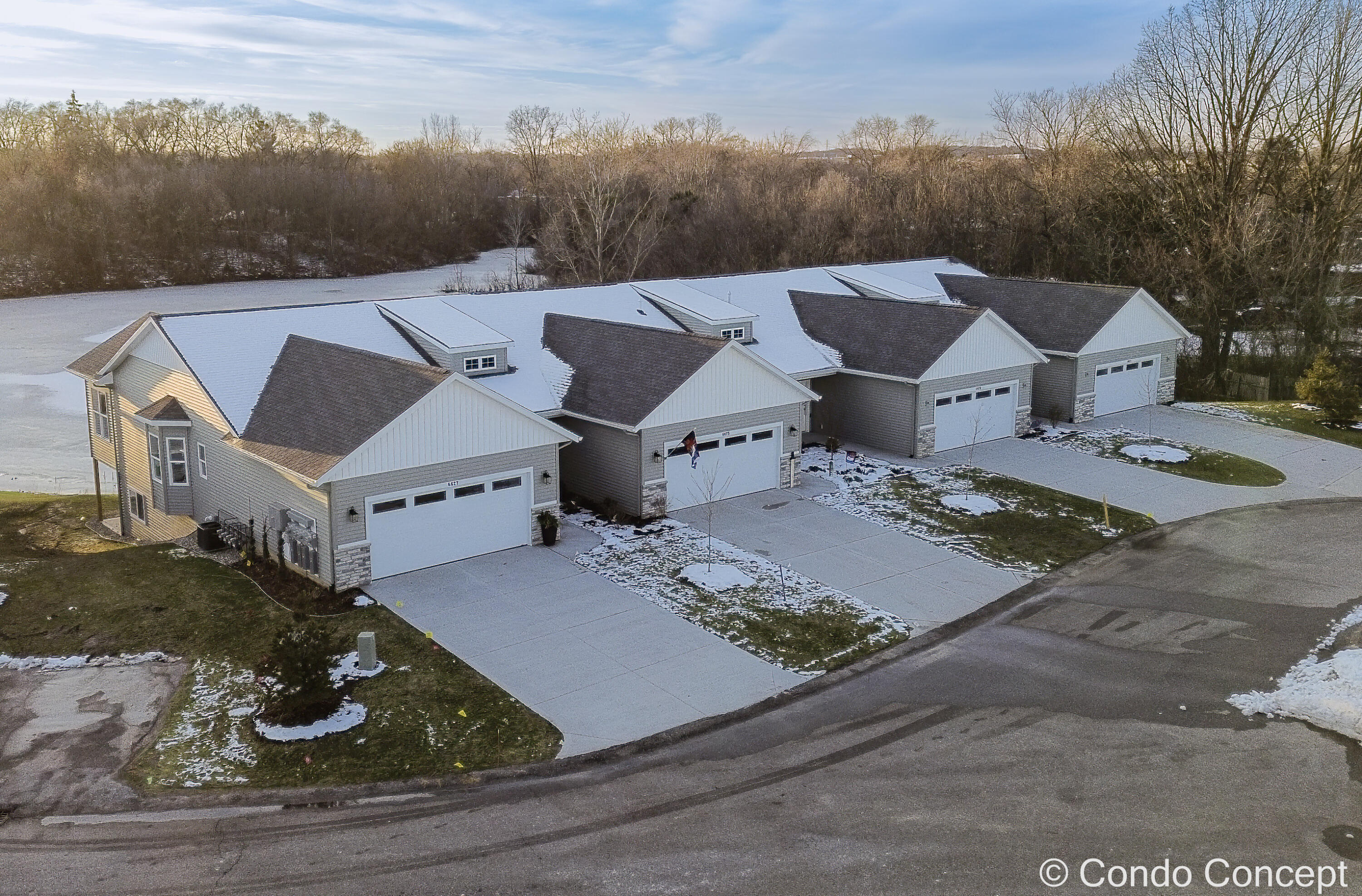 6627 Shoreside Court SE