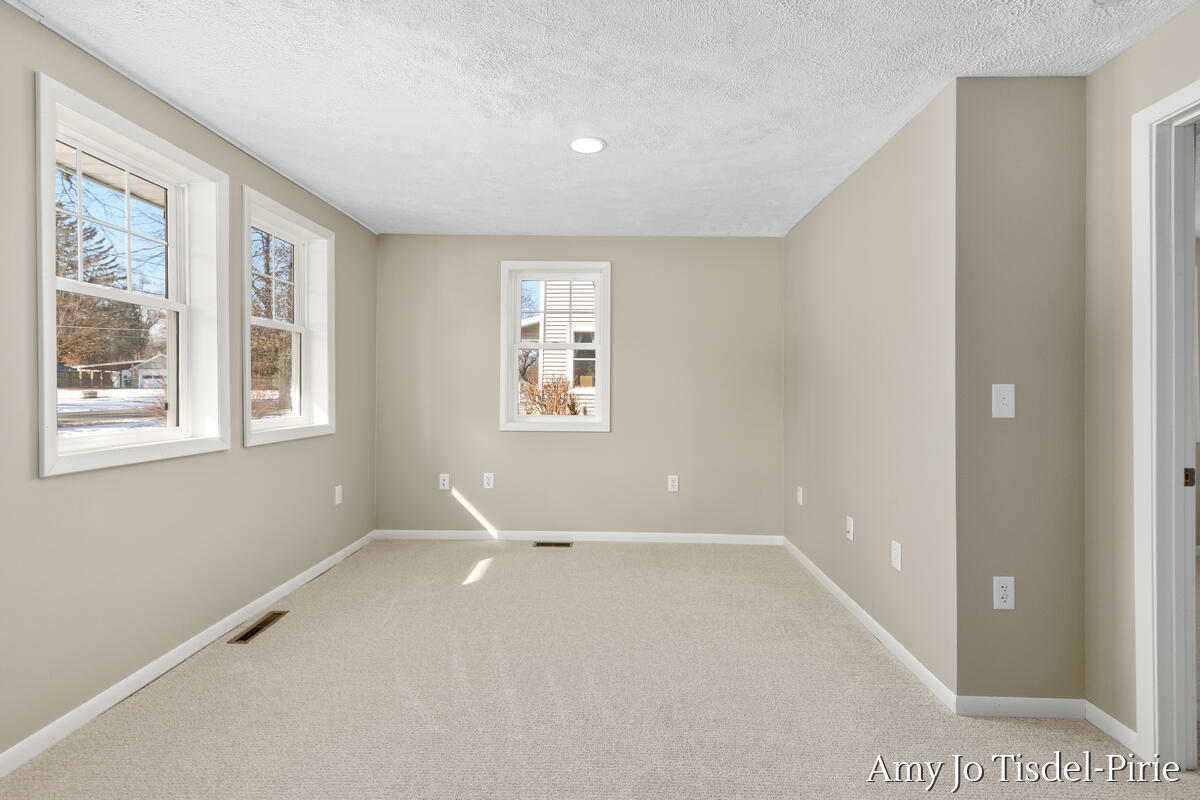 516 W Montcalm Street