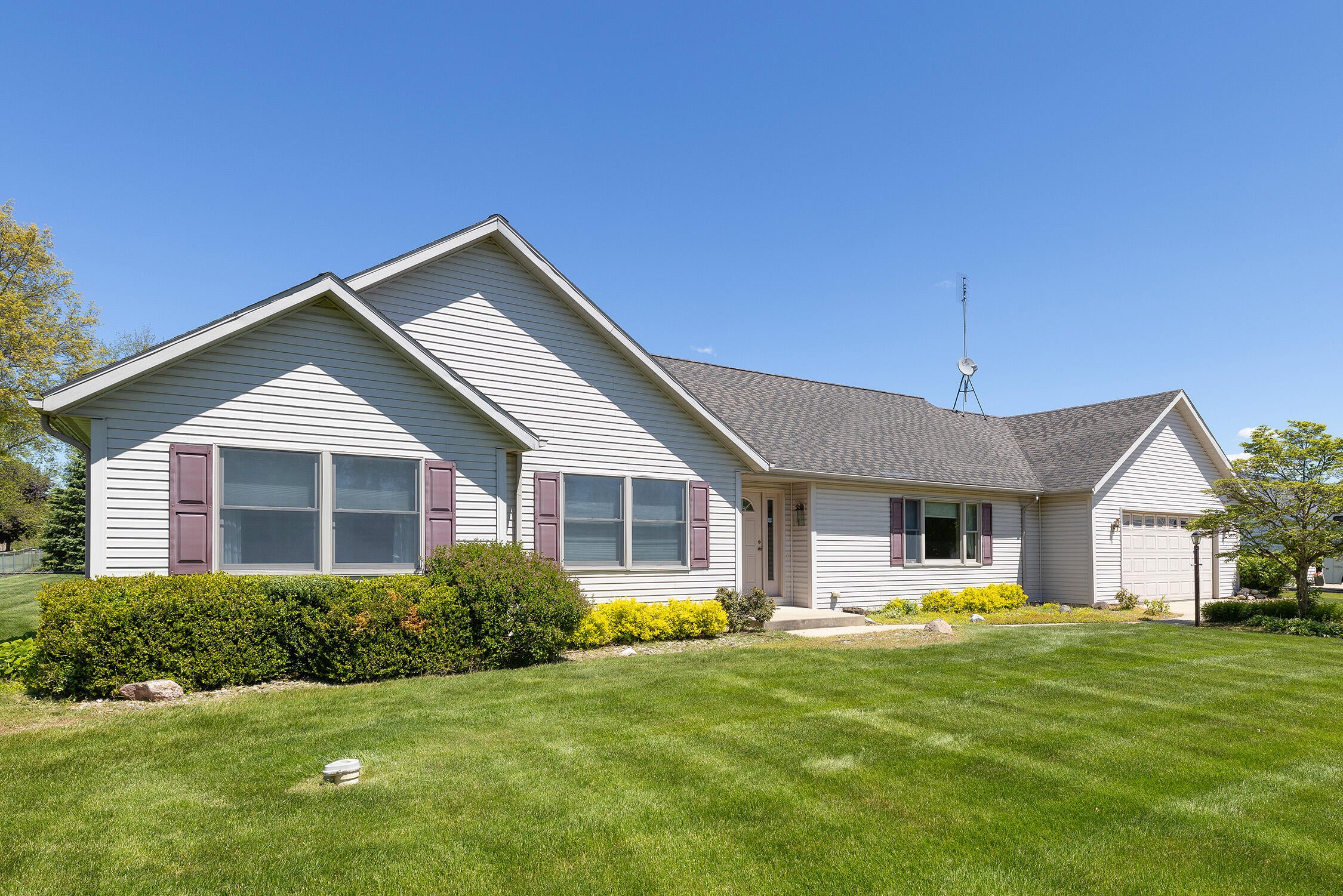 29376 Saddlebred Lane