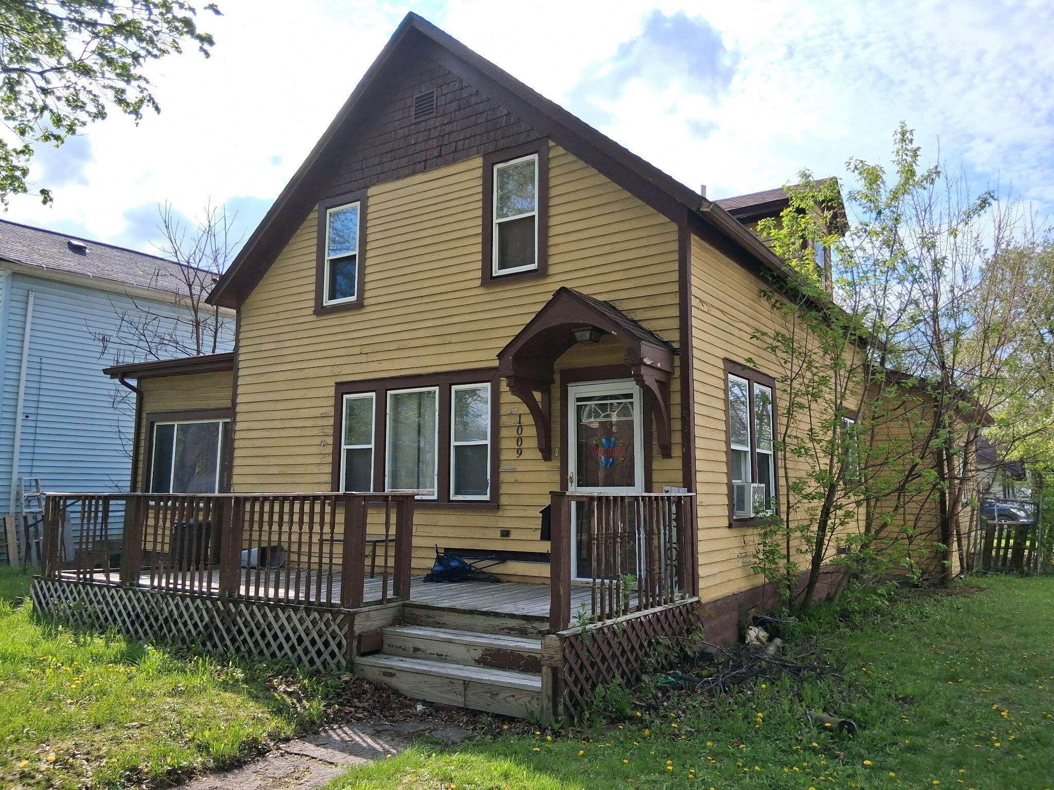 1009 N Bond Street