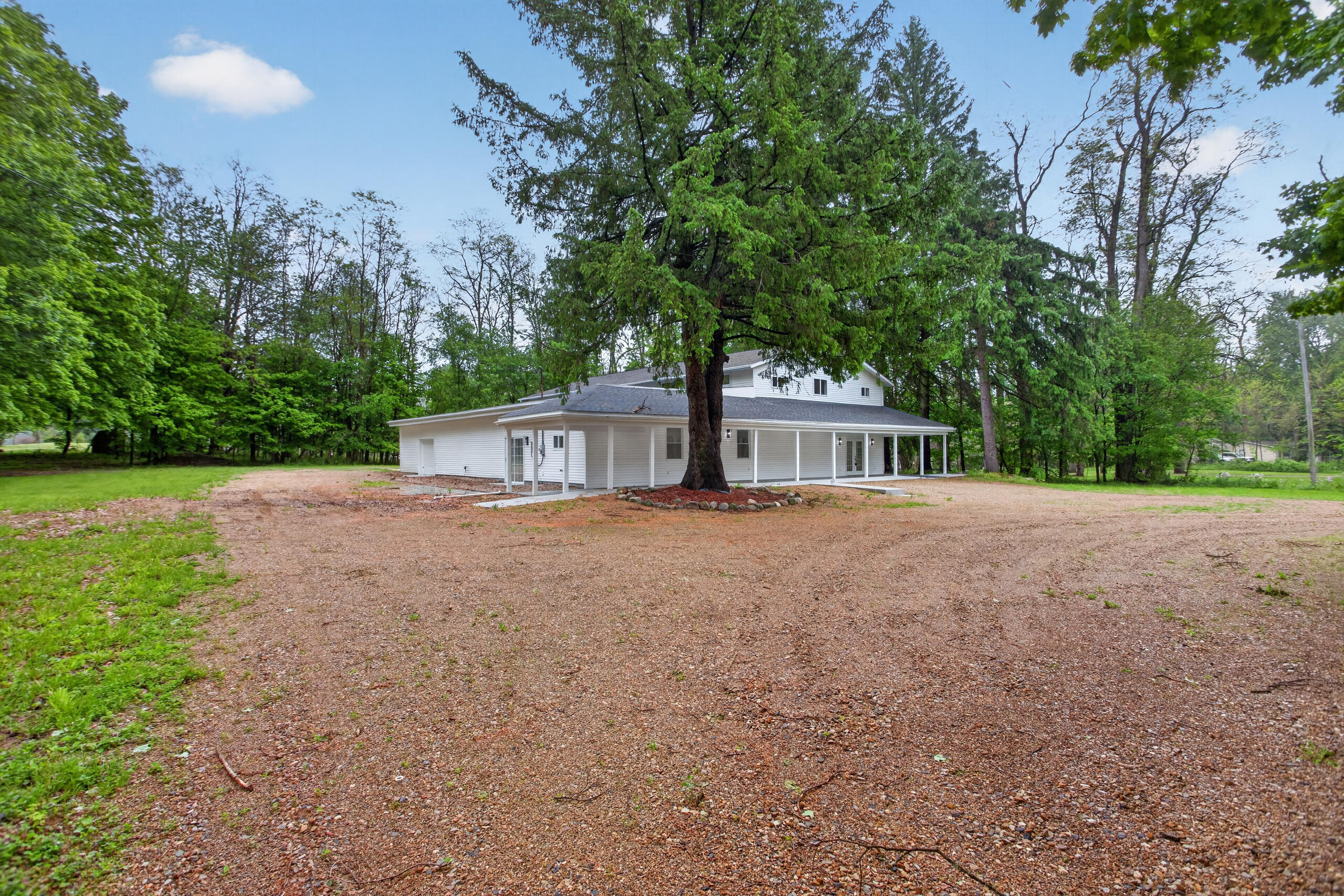 6947 Brown Road