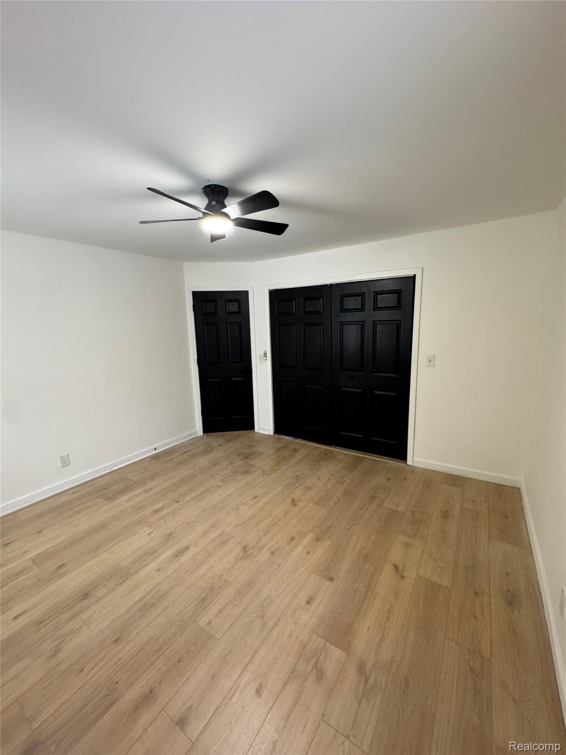 20960 Westhampton Avenue