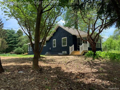 892 Rose Drive Scio Township MI 48103