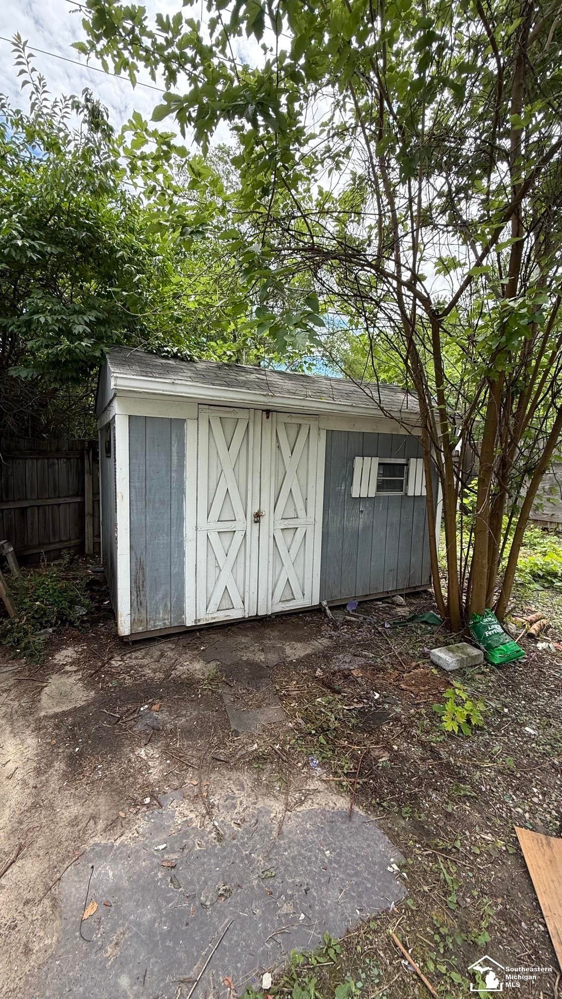 474 Riverview Avenue