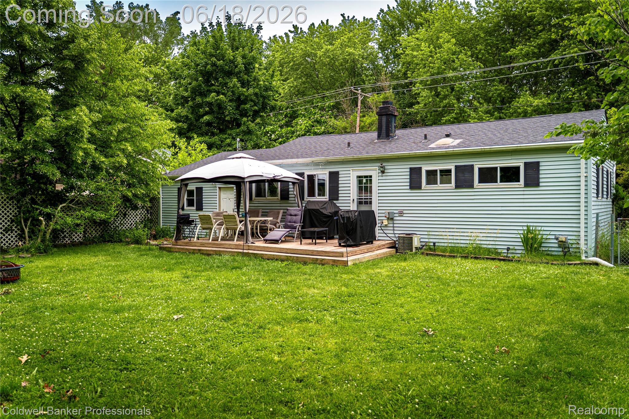 1017 N East Street