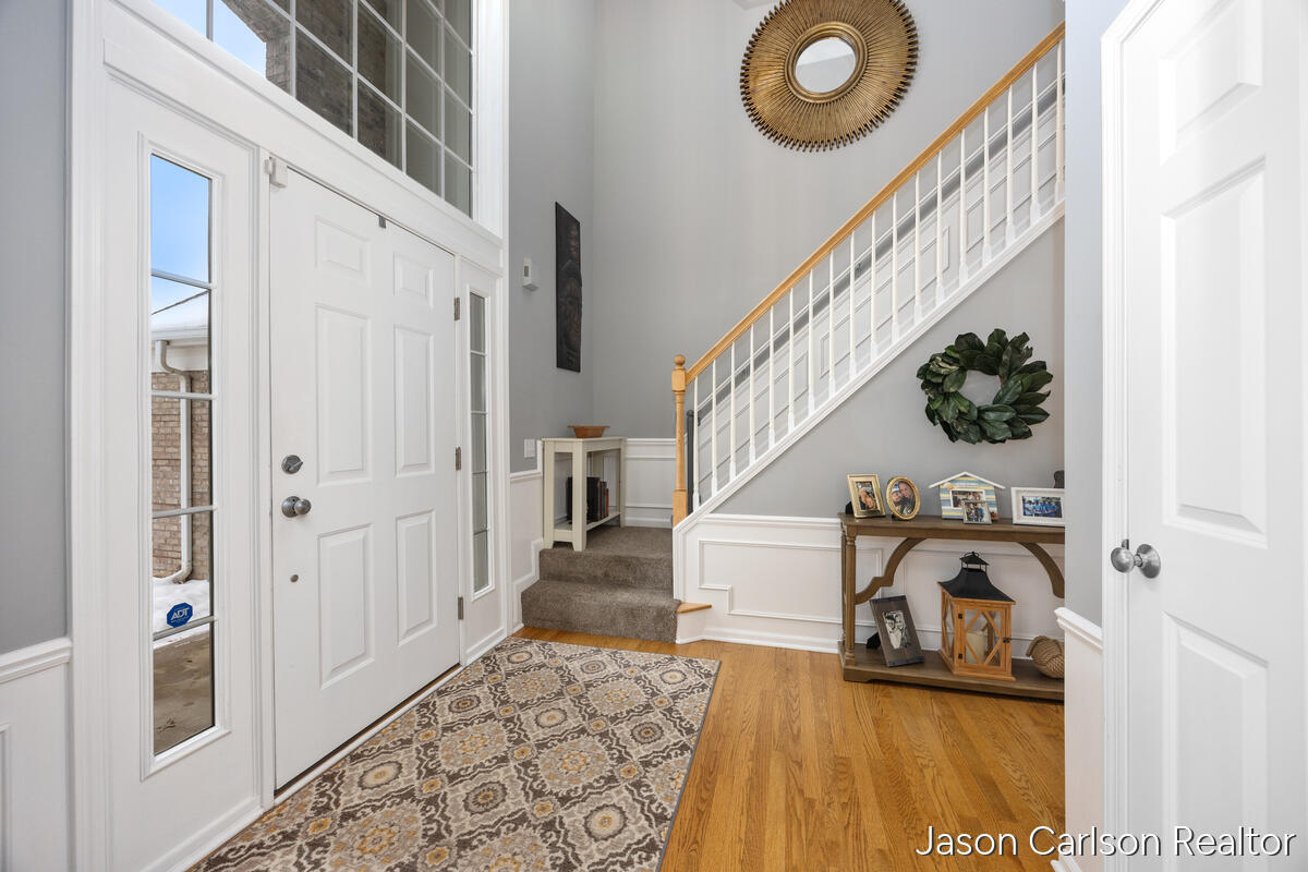 7193 Crystal View Drive SE