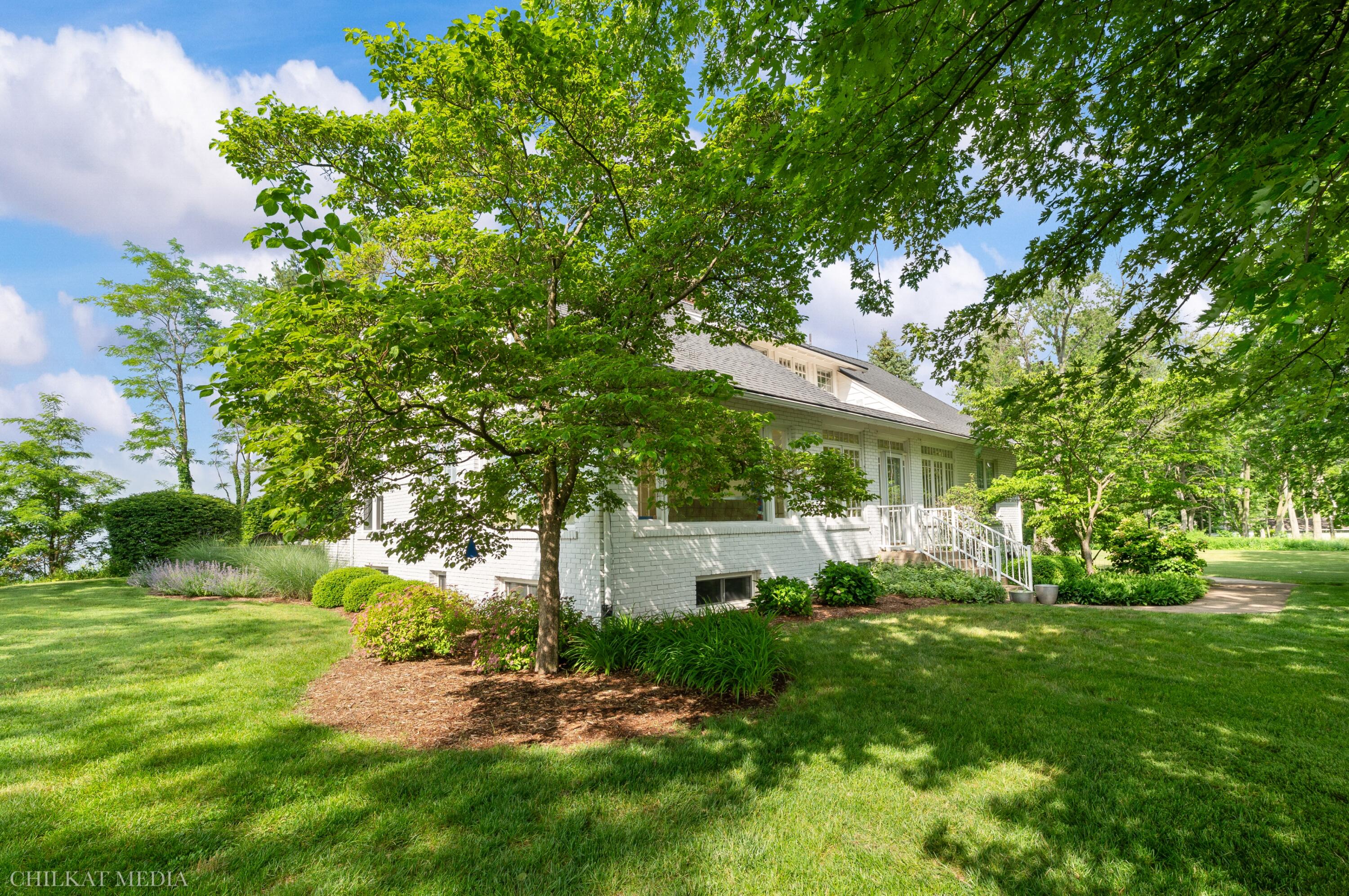 2815 Lake Pines Path