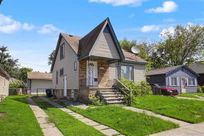 1301 E Muir Ave. Hazel Park City MI 48030