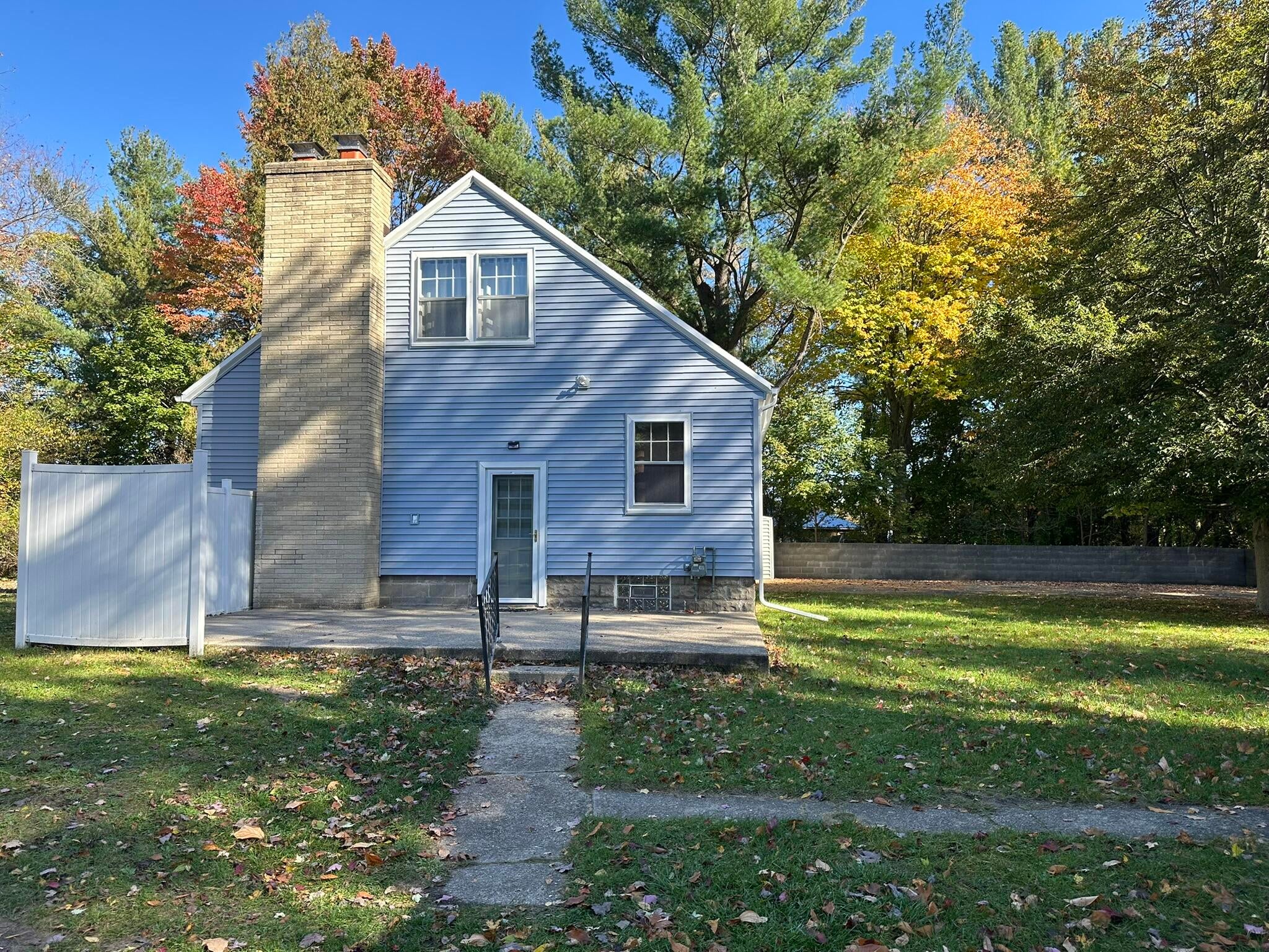 1205 Duck Lake Road