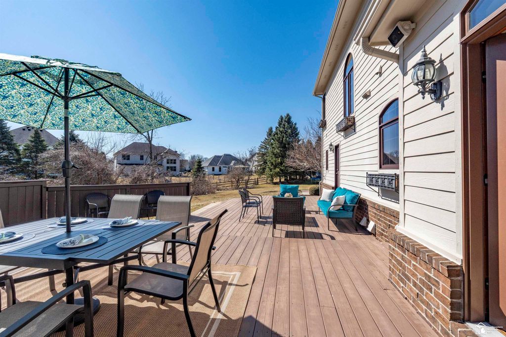 listing image 54