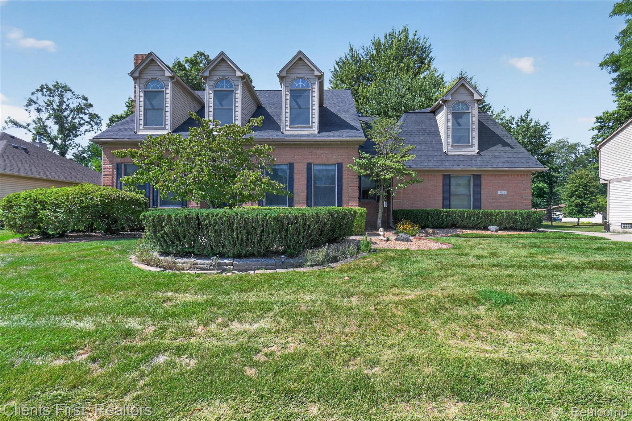 2912 Tanglewood Drive