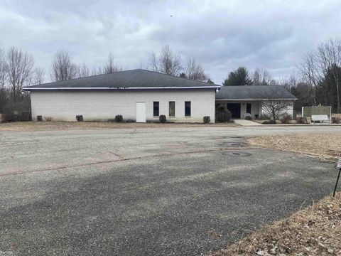 895 North Street Vassar City MI 48768