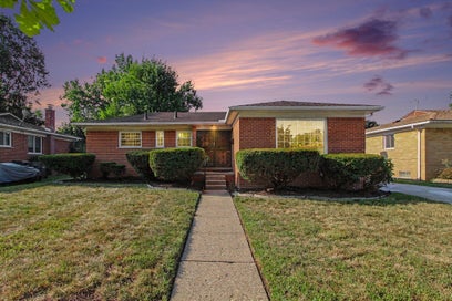 14051 Cloverdale Street Oak Park City MI 48237
