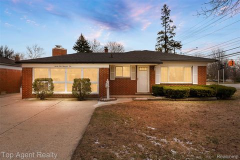 29010 Wagner Drive Warren City MI 48093