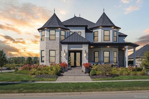 54763 Brenda Drive Macomb Township MI 48042