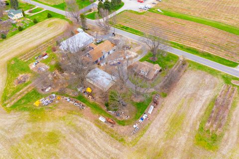 Tiny photo for 5844 S Scottdale Road, Royalton Township, MI 49103 (MLS # 69026013602)