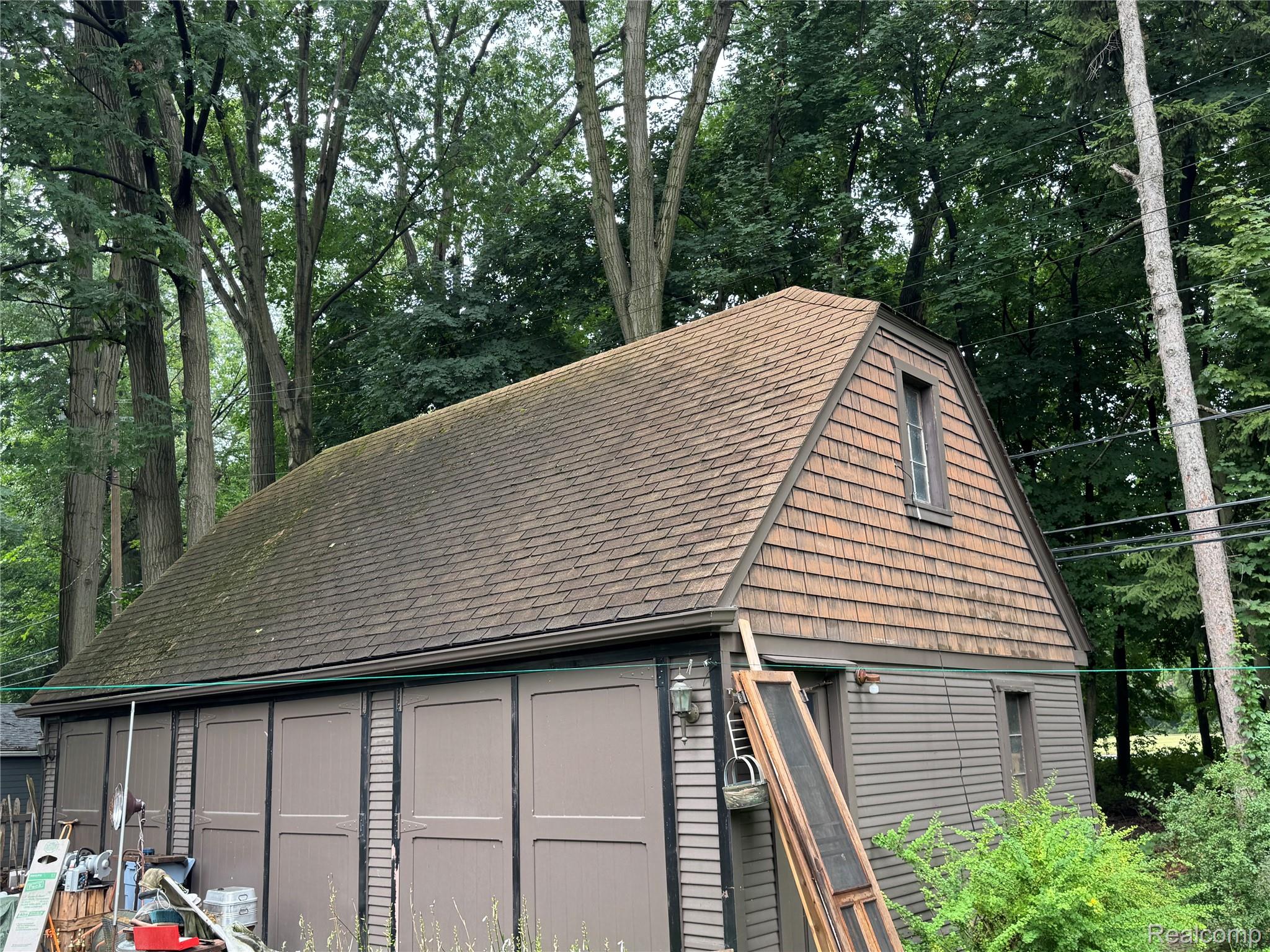 426 S Waverly Street S