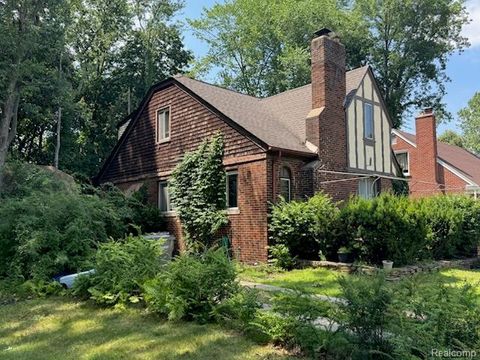 426 S Waverly Street S Dearborn City MI 48124