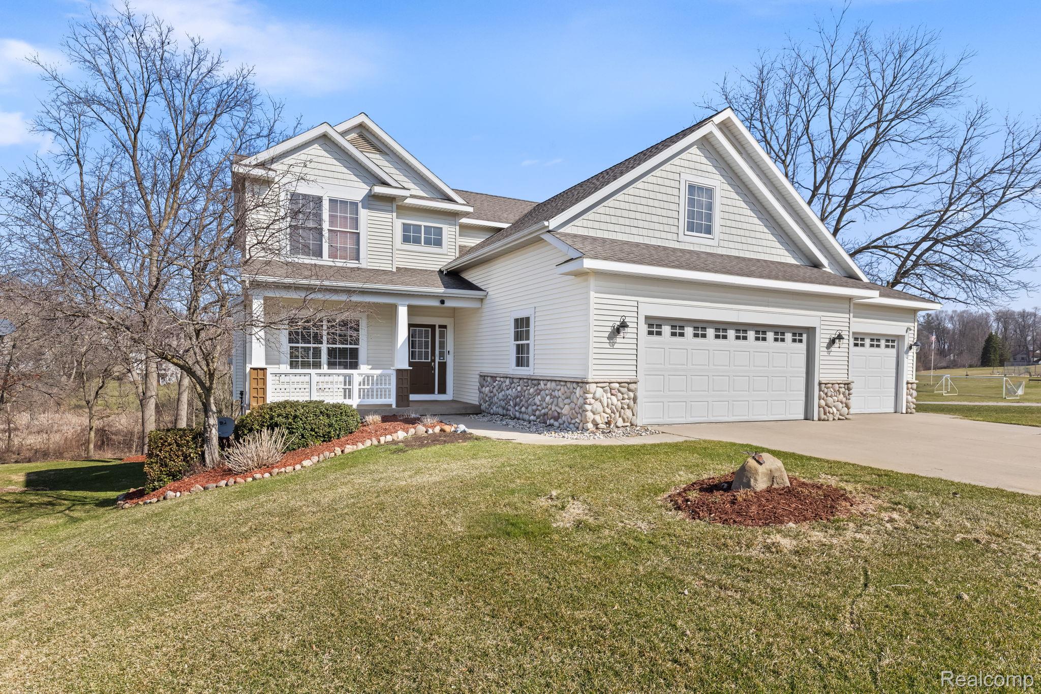3127 Royal Hannah Drive NE