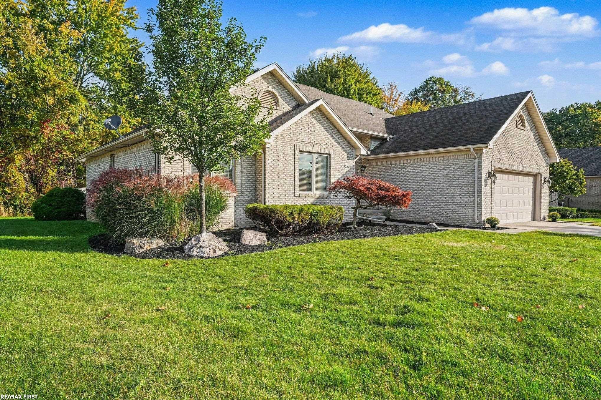 37287 Willow Creek Lane